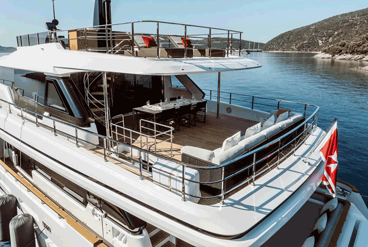 Custom Line Navetta 30